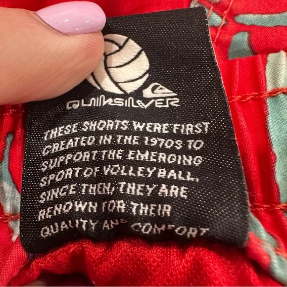 Quiksilver Boys Red Floral “Everyday Mix Volleyball” Swim Trunks Size Large 14 - Picture 9 of 12